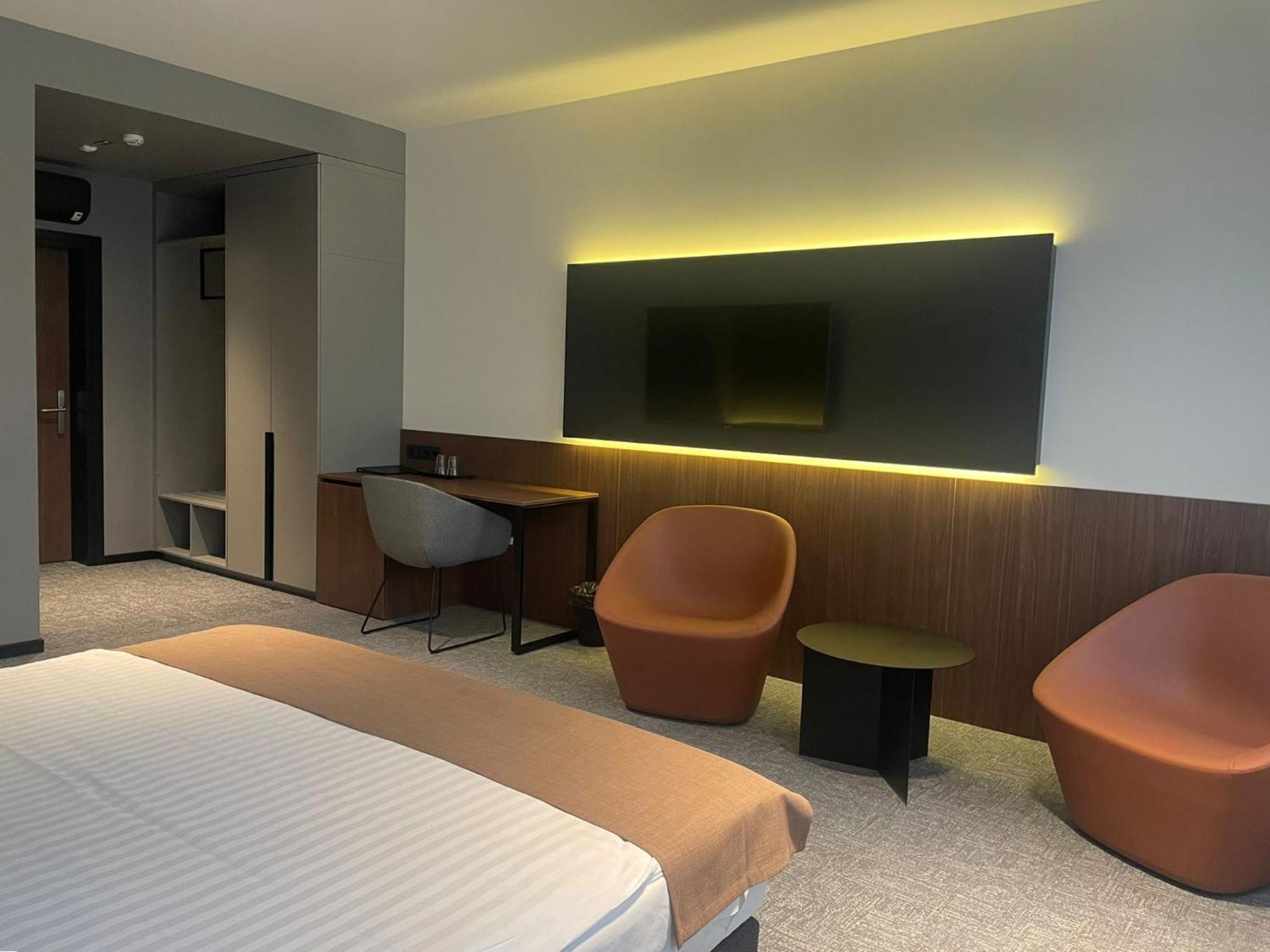 Pan Tadeusz Hotel วิลนีอุส ภายนอก รูปภาพ