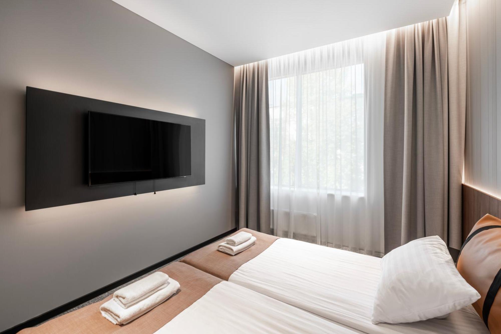 Pan Tadeusz Hotel วิลนีอุส ภายนอก รูปภาพ