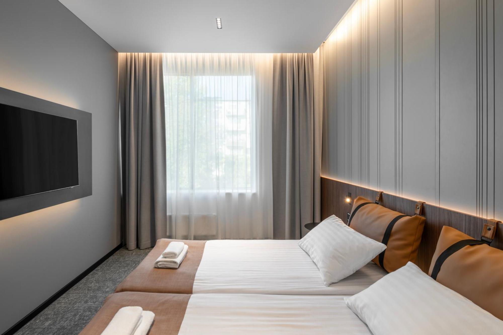 Pan Tadeusz Hotel วิลนีอุส ภายนอก รูปภาพ